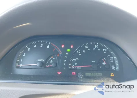 2002 Toyota Camry Xle z USA, uszkodzony, nr VIN 4T1BE30K62U101287